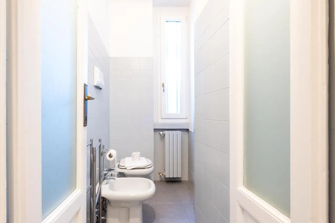 Porta Venezia Elegant Penthouse With Terrace Appartement Milaan