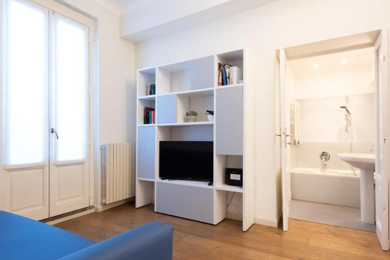 Porta Venezia Elegant Penthouse With Terrace Apartment Milan Italy