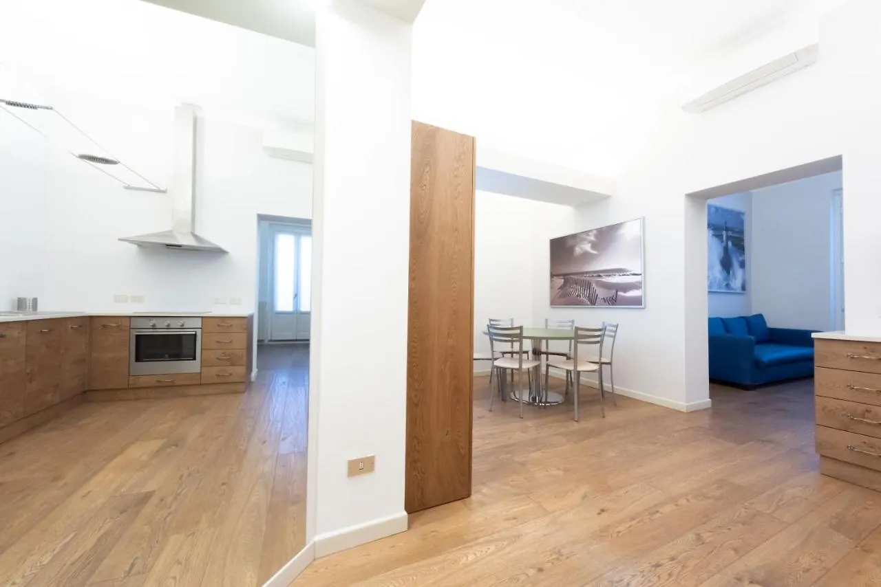 Apartamento Porta Venezia Elegant Penthouse With Terrace Milán Italia