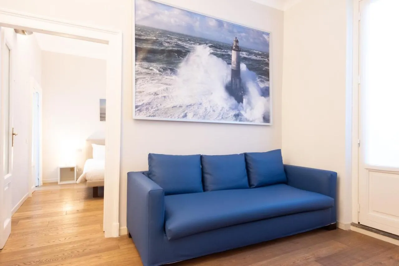 Apartamento Porta Venezia Elegant Penthouse With Terrace Milán